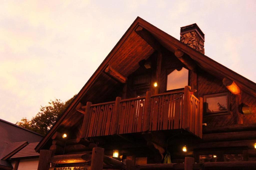Log Hotel Kamloops 信濃町 エクステリア 写真